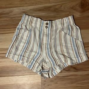 Sally Elastic Waist Shorts